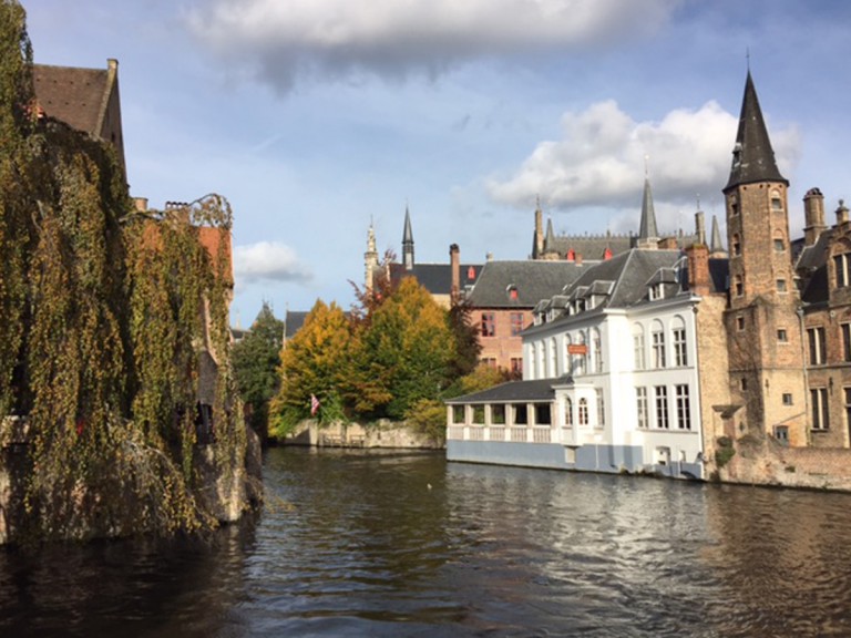 medieval buildings on water in Bruges